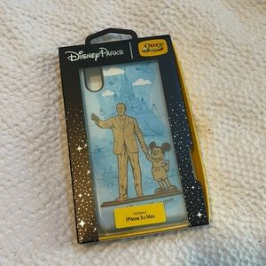 Brand new Disney Parks Otter box phone case